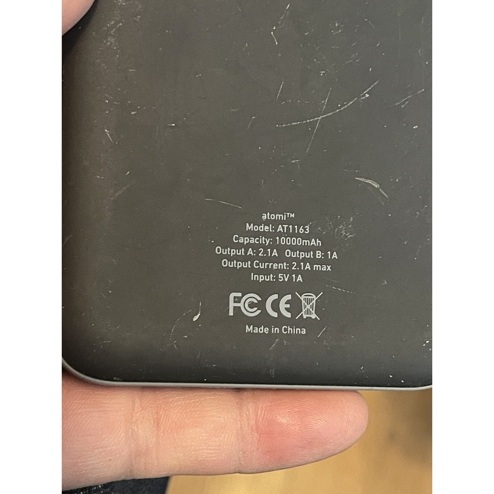 Atomi Power‎ Bar 10,000 mAh